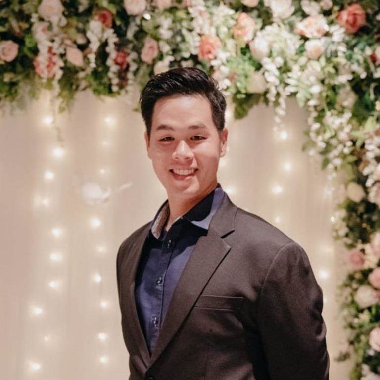 employee at event