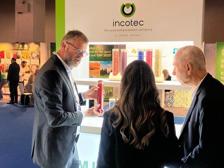 Discussions with sector peers in the Incotec booth at the ISF World Seed Congress